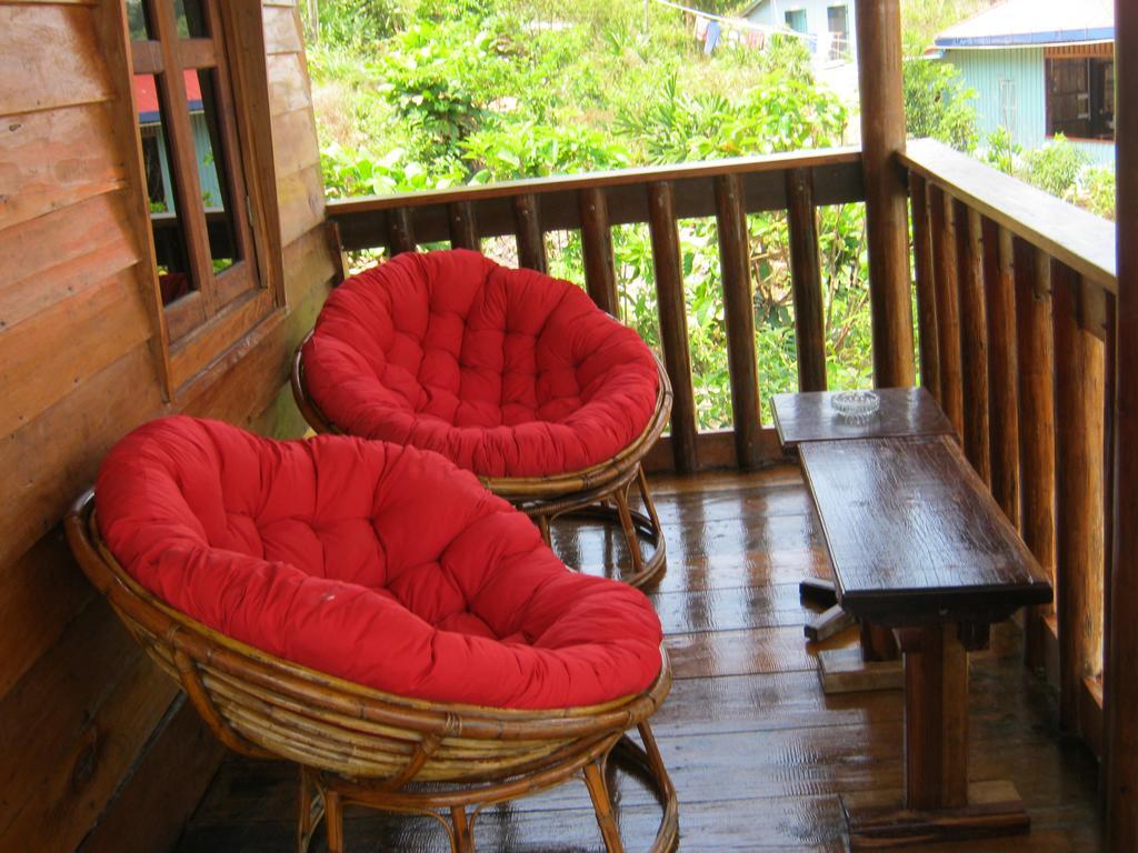 Coconutbeach Bungalows Derm Tkov Village Rum bild